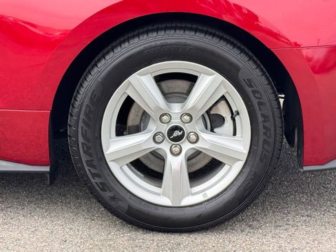 Certified 2019 Ford Mustang Coupe image 14