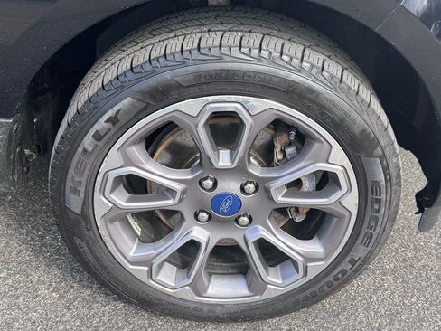 Certified 2019 Ford EcoSport Titanium AWD/4WD image 44