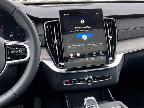 New 2026 Volvo XC90 T8 Ultra w/ Protection Package image 6