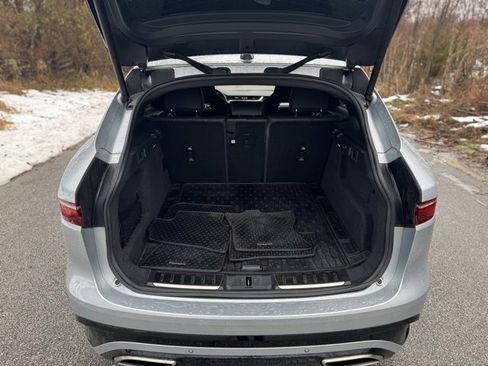 Certified 2021 Jaguar F-PACE R-Dynamic S image 14