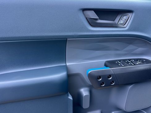 New 2025 Ford Maverick Lobo image 10