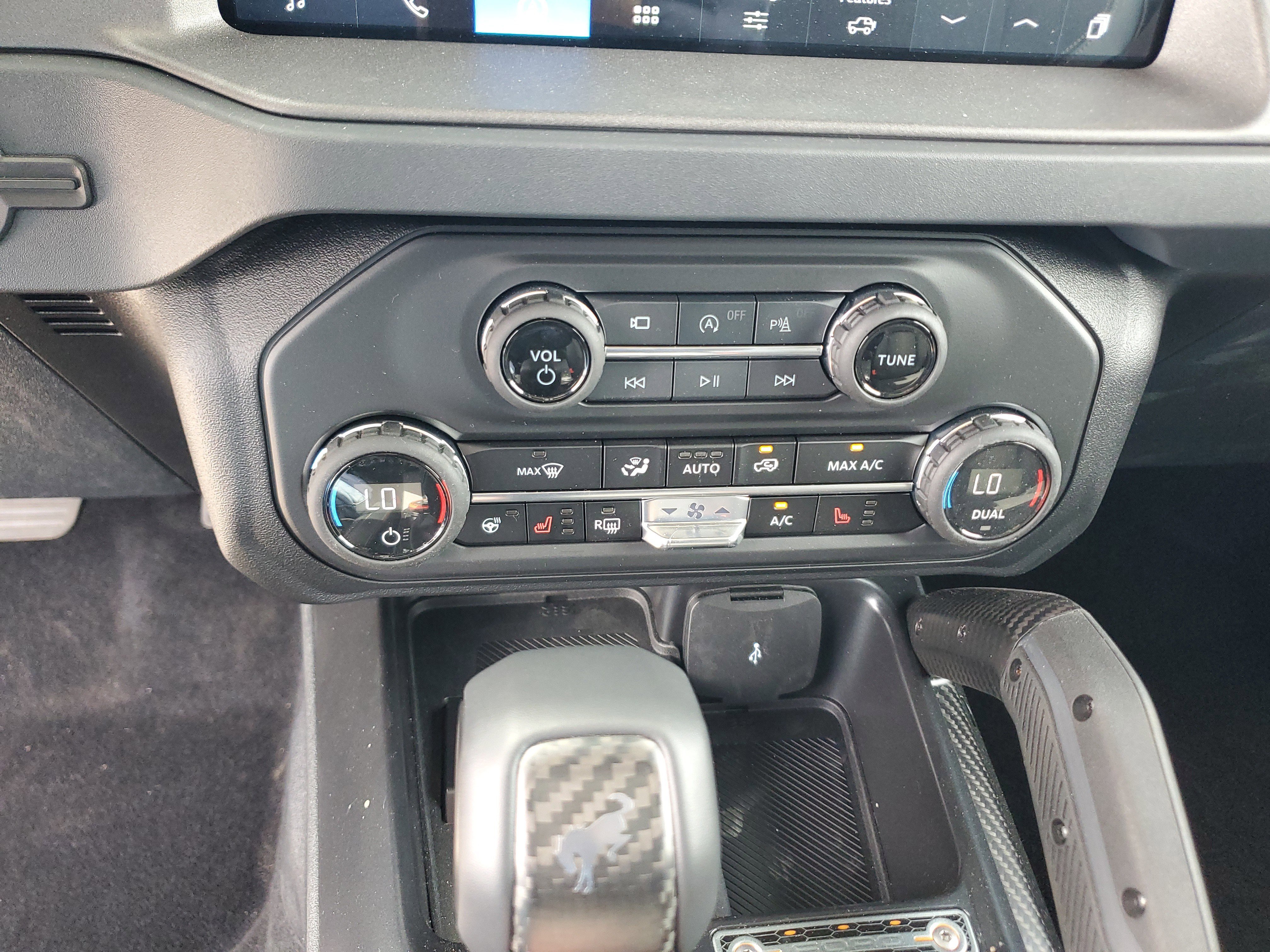 New 2026 Ford Bronco Raptor AWD/4WD image 16