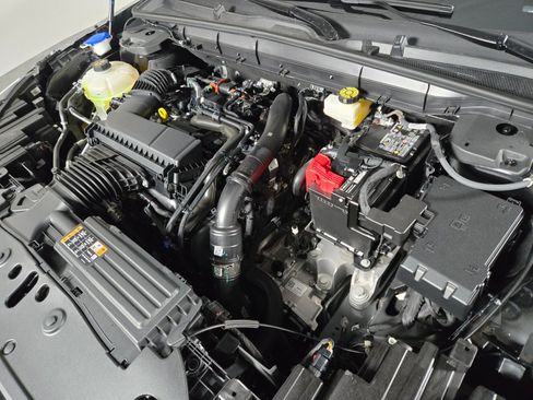 New 2026 Lincoln Nautilus Premier AWD/4WD image 21