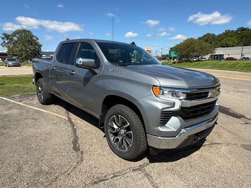 Certified 2024 Chevrolet Silverado 1500 LT AWD/4WD image 8