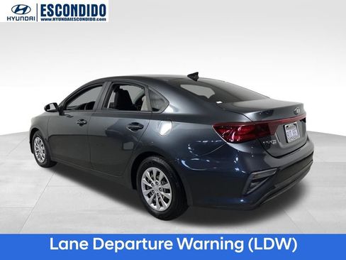 Used 2020 Kia Forte Sedan image 4