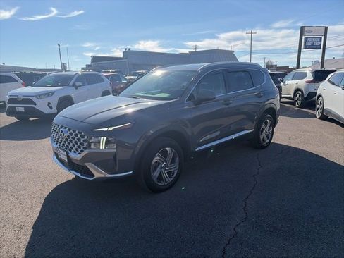 Used 2021 Hyundai Santa Fe SEL image 2