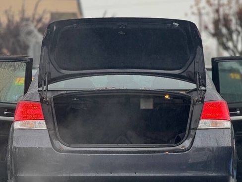 Used 2013 Subaru Legacy 2.5i Premium image 11