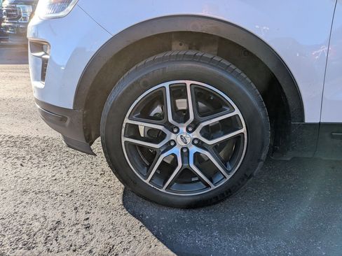 Used 2019 Ford Explorer Sport w/ Equipment Group 401A image 13