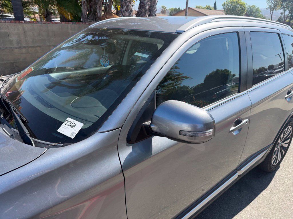 Used 2020 Mitsubishi Outlander SE FWD image 7