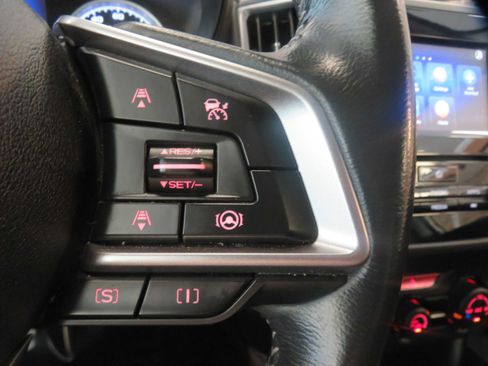 Used 2023 Subaru Forester Premium AWD/4WD image 34