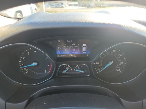 Used 2016 Ford Focus SE image 25