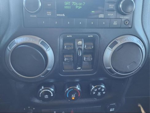 Used 2017 Jeep Wrangler Unlimited Sport w/ Quick Order Package 24S image 13