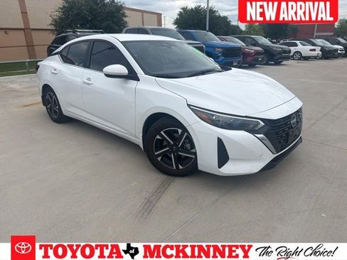 Used 2024 Nissan Sentra SV FWD image 1
