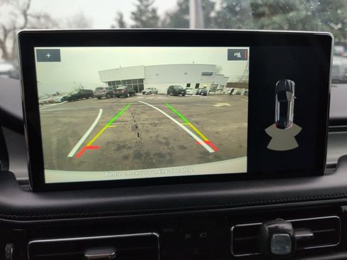 Used 2021 Lincoln Nautilus AWD image 28