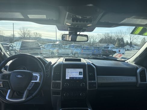 Used 2021 Ford F350 Lariat w/ Chrome Package image 14