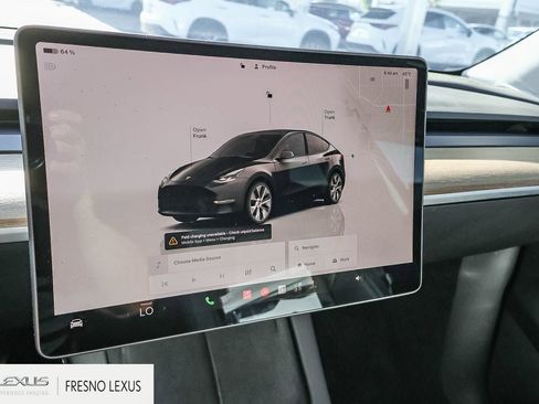 Used 2023 Tesla Model Y Long Range AWD/4WD image 24