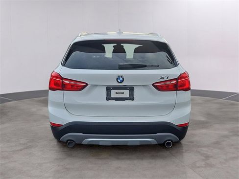 Used 2018 BMW X1 xDrive28i image 5