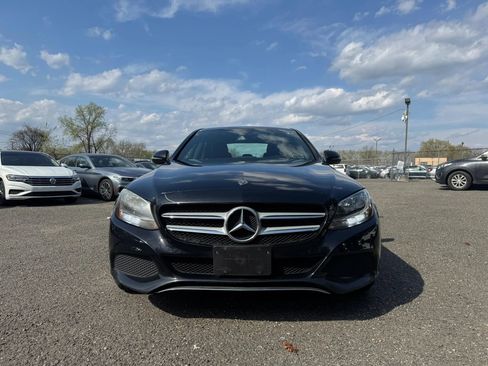 Used 2018 Mercedes-Benz C 300 4MATIC Sedan image 2