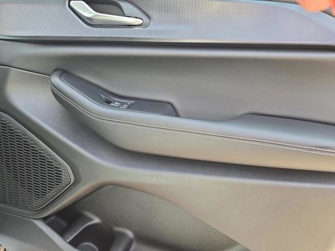 New 2025 Jeep Grand Cherokee Altitude image 42