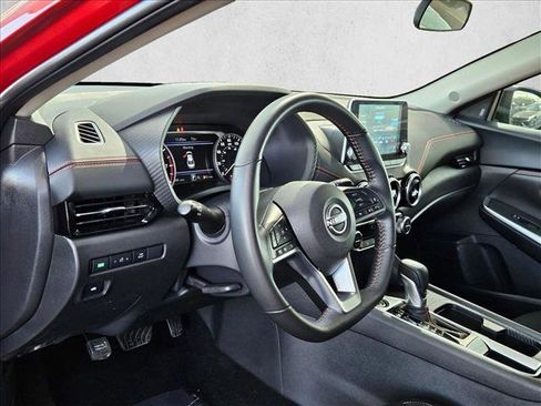 Used 2024 Nissan Sentra SR image 10