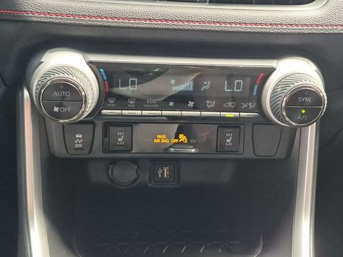 Certified 2025 Toyota RAV4 SE w/ Weather & Moonroof Package AWD/4WD image 22