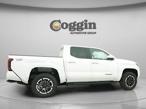 New 2026 Toyota Tacoma TRD Sport image 20