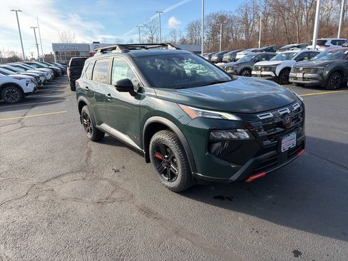 New 2026 Nissan Rogue SV w/ Rock Creek Premium Package AWD/4WD image 9