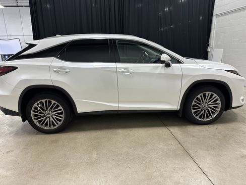 Used 2022 Lexus RX 350 AWD w/ Luxury Package image 12