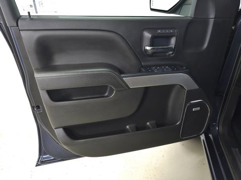 Used 2018 Chevrolet Silverado 1500 LTZ Z71 w/ Centennial Edition AWD/4WD image 11
