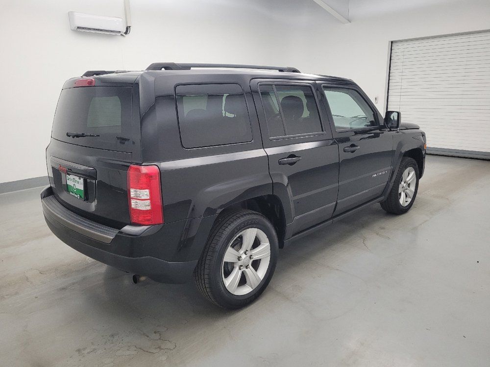 Used 2017 Jeep Patriot Latitude FWD image 10