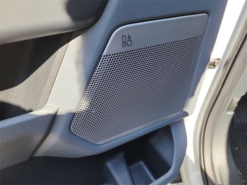 New 2025 Ford F150 XLT w/ Equipment Group 303A High image 15