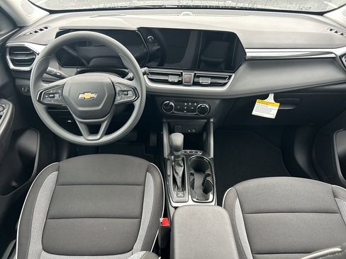 New 2026 Chevrolet TrailBlazer LS image 10