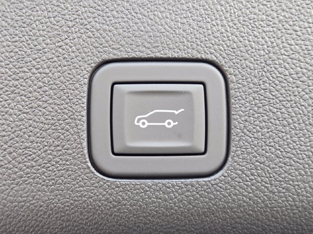 New 2026 Chevrolet Tahoe Z71 w/ Z71 Off-Road Package AWD/4WD image 23