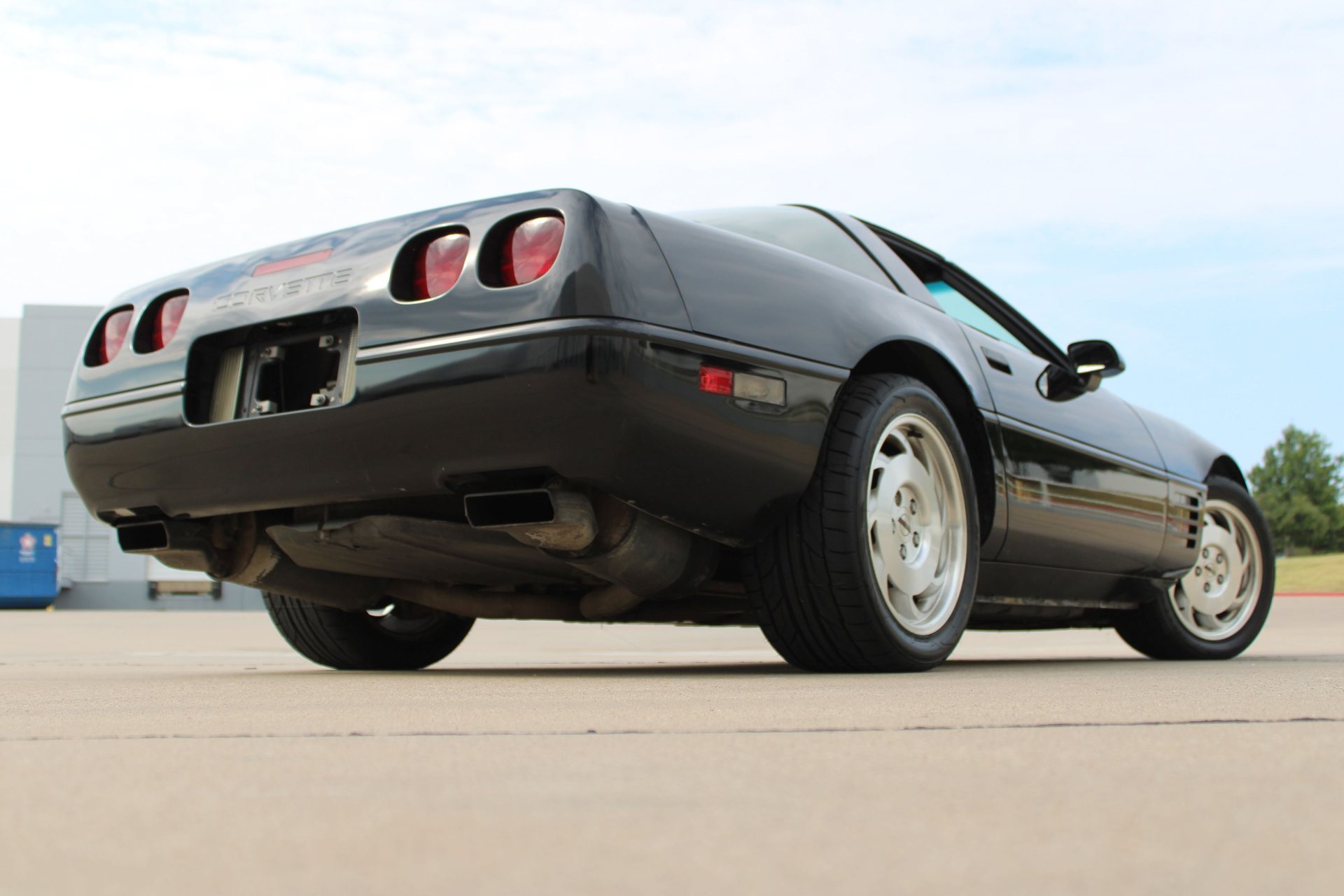 Used 1994 Chevrolet Corvette Coupe RWD image 16