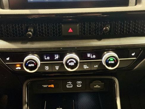 Used 2025 Honda CR-V EX-L image 13