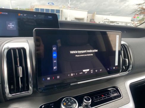 New 2026 Ford Expedition Max Platinum w/ Driver's Package image 19