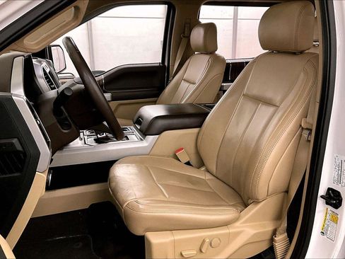 Used 2019 Ford F150 Lariat w/ Equipment Group 502A Luxury image 24