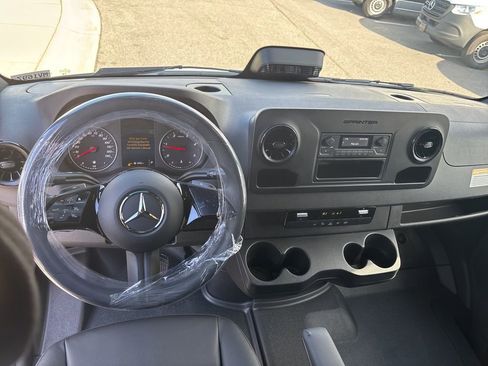 New 2026 Mercedes-Benz Sprinter 2500 image 40
