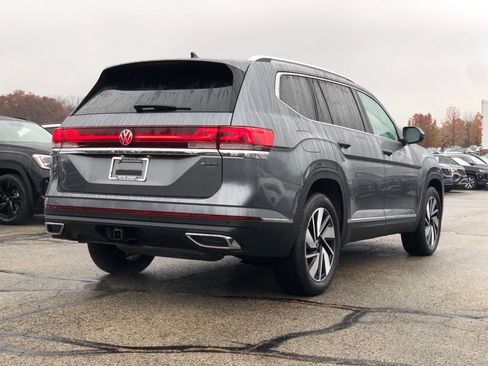 Used 2025 Volkswagen Atlas SEL image 7