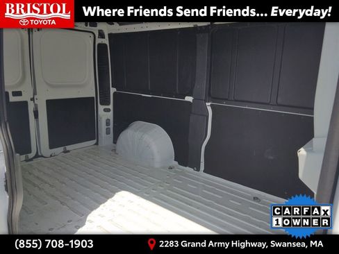 Used 2025 RAM ProMaster 2500 w/ Convenience Group FWD image 24