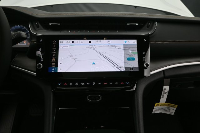 New 2026 Jeep Grand Cherokee Limited AWD/4WD image 12