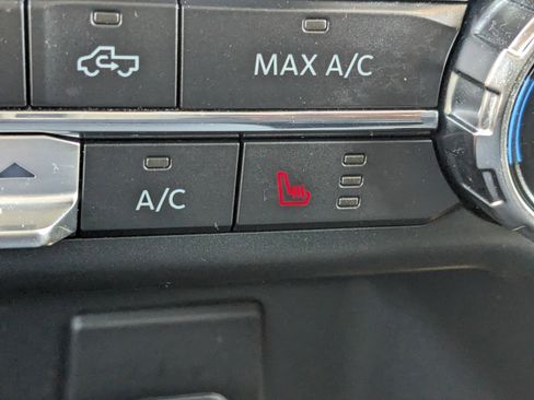 Used 2022 Ford F150 XLT w/ Equipment Group 302A High image 28