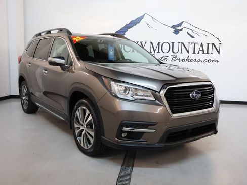 Used 2022 Subaru Ascent Touring w/ Popular Package #2A AWD/4WD image 1