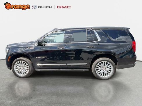 Used 2025 GMC Yukon Elevation image 6