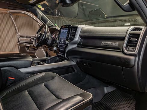 Used 2023 RAM 1500 Laramie image 14