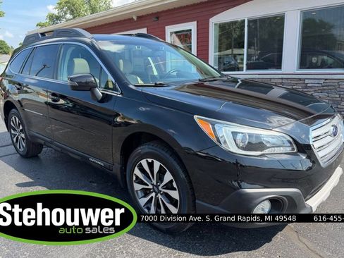 Used 2015 Subaru Outback 2.5i Limited AWD/4WD image 1