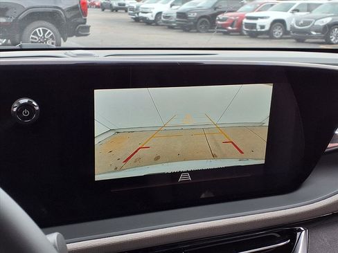 New 2026 Buick Envista Avenir image 17