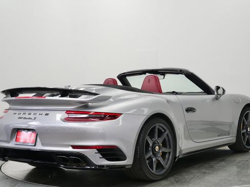 Used 2019 Porsche 911 Turbo S image 9