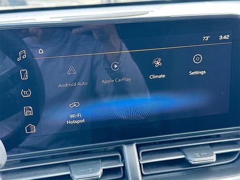 Certified 2025 Chevrolet Trax LT w/ Driver Confidence Package image 14