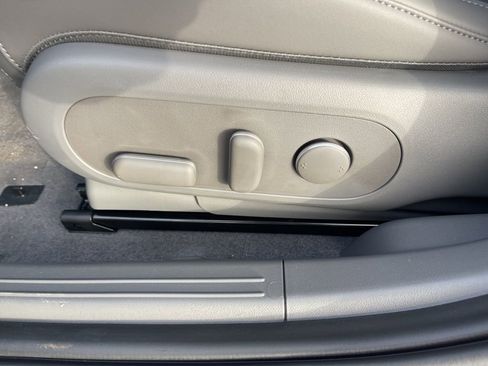 New 2026 Hyundai Ioniq 5 SEL image 18